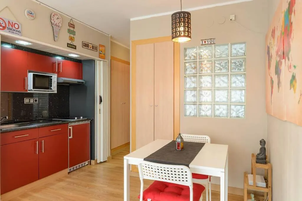 Loft Zona Fenals, Lloret De Mar. Apartment