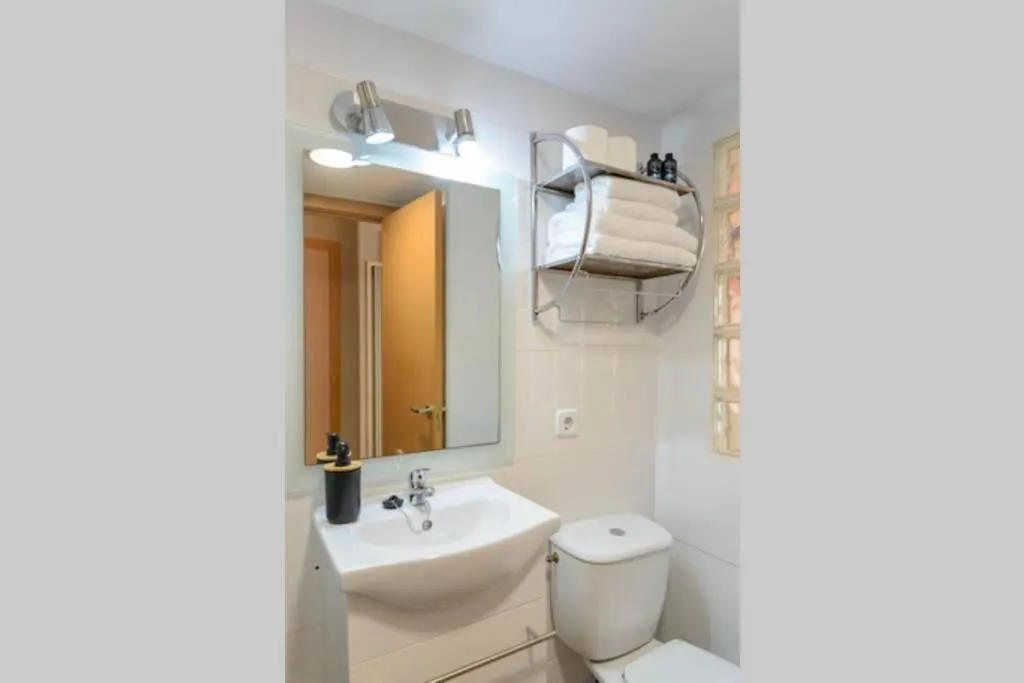 Loft Zona Fenals, Lloret De Mar. Apartment 0*,